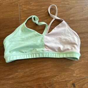 Fleo sports bra
